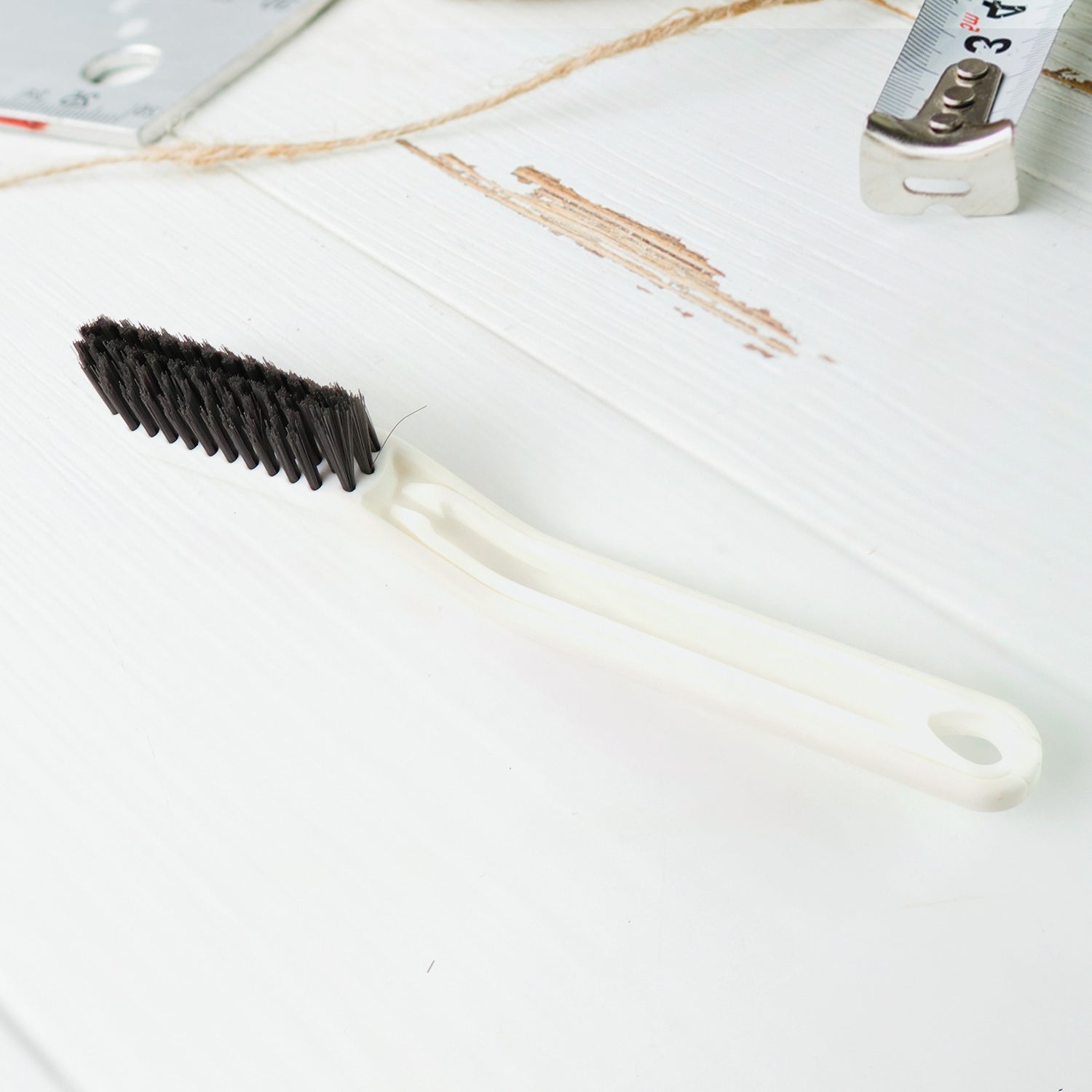 Multifunctional Floor Gap Brush 2 In 1 Cleaning Brush (1 Pc) Multifunctional Floor Gap Brush 2 In 1 Cleaning Brush (1 Pc)
